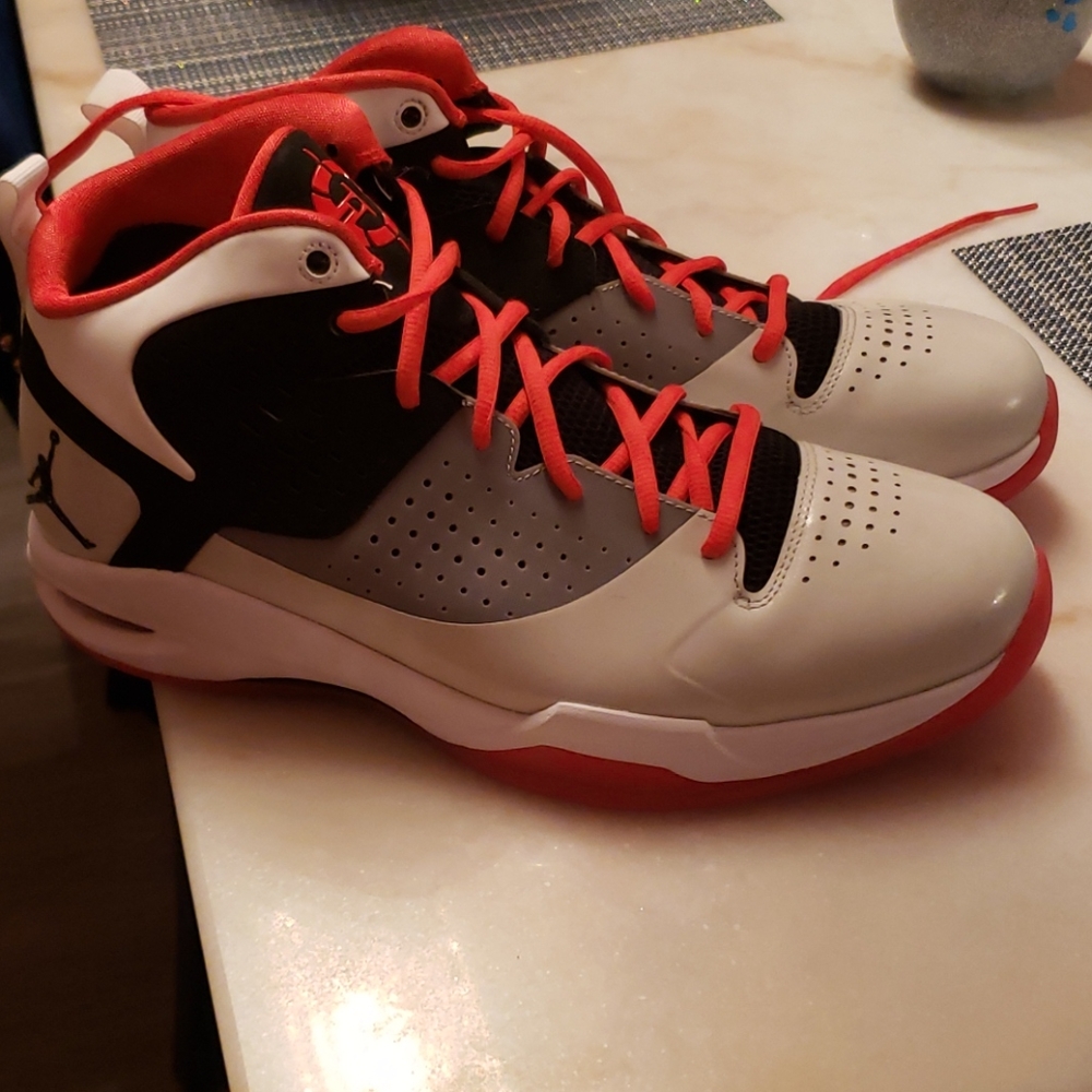 D Wade Jordans